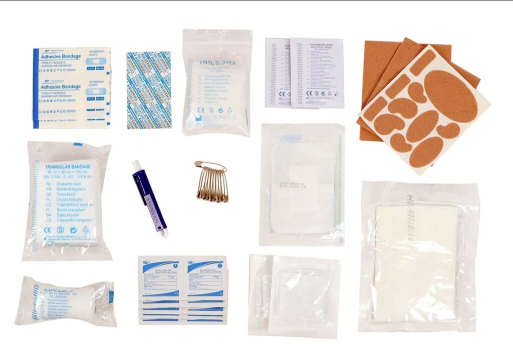 Tarvikkeita varautumiseen, kotivaraan ja retkeilyyn